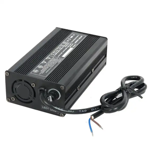 Chargeur de batterie Lifepo4 F1200 58,4 V 20 A, alimentation 48 V 58,4 Volts 20 Ampères avec écran LCD, chargeurs 58,4 Volts 20 Ampères - Product Image 6