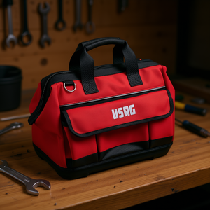 Sac à outils Usag rouge avec plusieurs poches pour un rangement organisé et un transport facile - Product Image 3