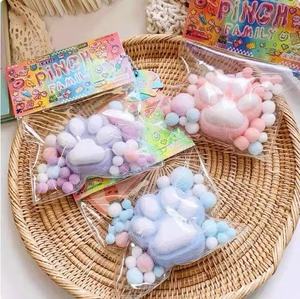 Juguete Sensorial Antiestrés de Pata de Gato Suave y Adorable al por Mayor, Regalo de Navidad para Niños, Caja Personalizable, Entrega Rápida, PU - Product Image 3