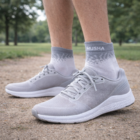 Chaussettes de sport tricotées unisexe pour adultes, en coton, à grip, respirantes, absorbantes et à séchage rapide, idéales pour l'automne – Vente en gros usine, personnalisables