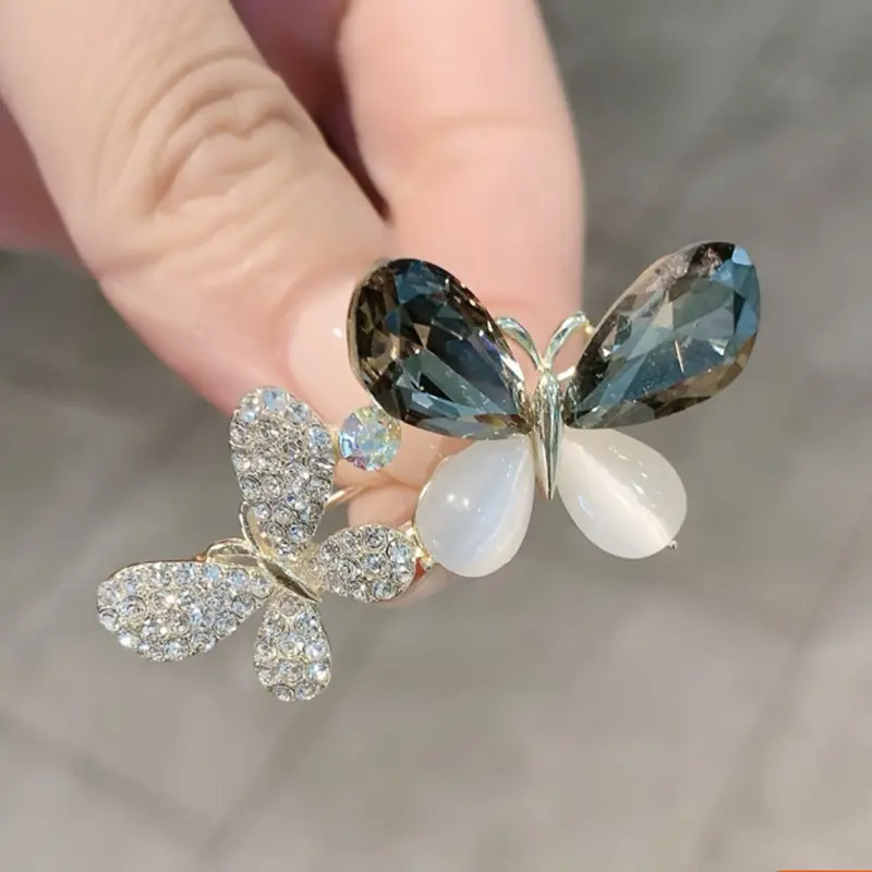 Korean Style Crystal Butterfly Brooch Fashion Versatile Women Dress Pin Suit Jacket Pin Buckle Brooches