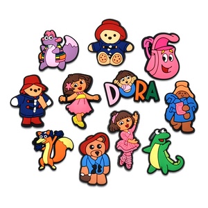 Lote De 15 Adornos Para Crocs - Mezcla Aleatoria De Dibujos Animados - Divertidos Y Coloridos