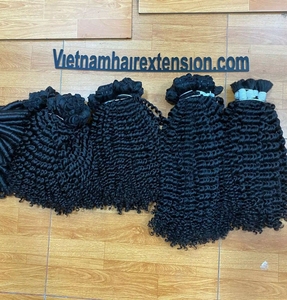 Extensions de cheveux humains vierges naturels noirs bouclés crépus de haute qualité, tissage double machine pour un volume optimal - Product Image 1