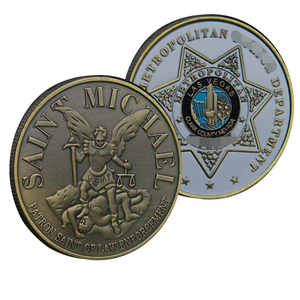 Moneda Conmemorativa de San Miguel Arcángel, Aleación de Zinc Plateada, Diseño Personalizado Patriótico, Departamento Metropolitano de Las Vegas - Product Image 1