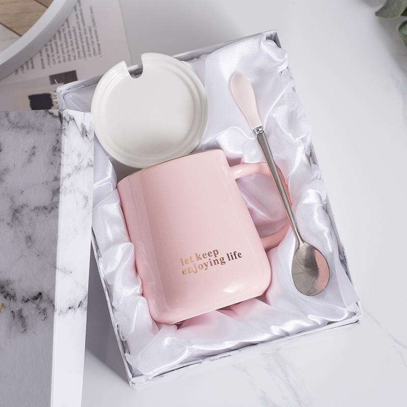 Profitez du coffret cadeau rose