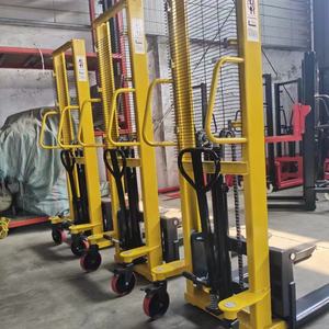 हेबेई स्टेकर फैक्टरी सी स्टील 500 किलोग्राम 1 टन 2टन 3टन 1.3 मीटर 1.6 मीटर 2 मीटर हैंड स्टेकर मैनुअल फोर्कलिफ्ट बिक्री - Product Image 3