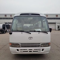 Autobus Toyota Coaster d'occasion 30 places, haute qualité, moteur diesel 4.2L Euro 3, châssis stable, prêt à l'exportation