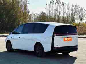 Li Auto MEGA 2025 – Monospace haut de gamme 7 places, occasion à prix abordable de Chine, avec cockpit interactif intelligent et capacité V2L - Product Image 4