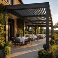 Pergola motorisée en aluminium Jiake avec toit à persiennes pour projets d'aménagement de terrasses de restaurants et jardins extérieurs modernes