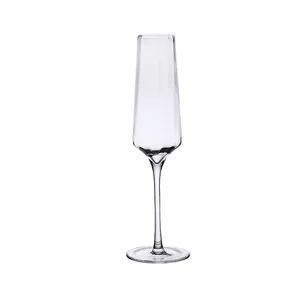Toptan klasik köpüklü gözlük kızartma şampanya flüt setleri cam ev Bar düğün restoran için OEM şampanya flüt kadehler