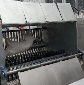 Abattoir de moutons pour agneau Équipement d'abattoir Halal avec abattoir de chèvres Boîte d'abattage halal de moutons vivants/chèvres - Product Image 5