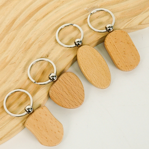 Portachiavi Rotondo in Legno di Bambù Intagliato, Campione Gratuito, Ideale per Regali di Compleanno - Product Image 2