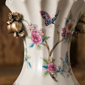 Nouveau vase en céramique rétro américain, style européen de luxe, décoration d'intérieur en terre cuite pour salon, bureau, design élégant et antique - Product Image 6