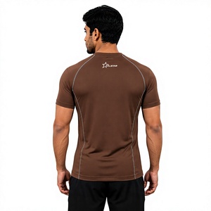 Haut de compression pour homme de haute qualité à séchage rapide, vêtement de sport léger pour la course à pied et l'entraînement en salle de sport, prix de gros - Product Image 3