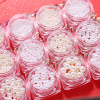 Populaire 3D Boîte Perles Rondes Nail Decoration1.5-4mm Haute Qualité Blanc et Beige Diy Nail Art Accessoires pour Nail Salon