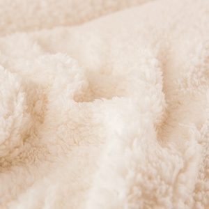 Nhà Máy Bán Hàng Trực Tiếp Dày Ấm Sherpa Mùa Đông Chăn Cừu Nhung Chăn Fluffy Duvet <span class=keywords><strong>Comforter</strong></span> Mùa Đông Tấm Ga Giường Bộ - Product Image 4