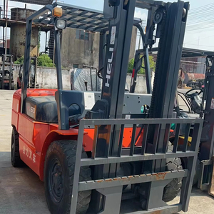 Oferta Especial: Montacargas HELI TCM Usado de 5 Toneladas con Motor Diésel, Montacargas de Segunda Mano FD50 para Contenedores con Desplazador Lateral para Restaurantes - Product Image 3