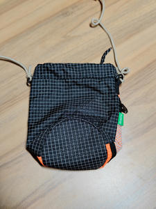 Bolsas para Botellas de Agua Personalizadas al por Mayor, Lindas Bolsas Cruzadas para Botellas de Agua - Product Image 5