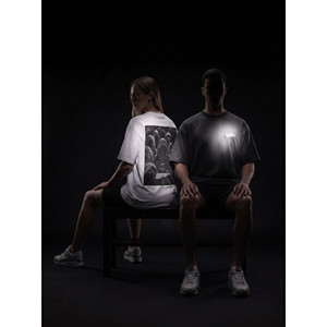 Maglietta unisex Anonymous - Edizione We Are One - Product Image 1