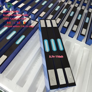 แบตเตอรี่ NMC แบบแท่งปริซึม 3.7V 116Ah เซลล์ 24V 48V สำหรับระบบพลังงานแสงอาทิตย์ยานยนต์ เกรด L - Product Image 1
