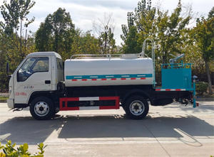 Nuevo Camión Cisterna de Agua FOTON FORLAND 4x2 LHD RHD 5M3 Diésel, Camión de Riego en Venta en Perú - Product Image 5