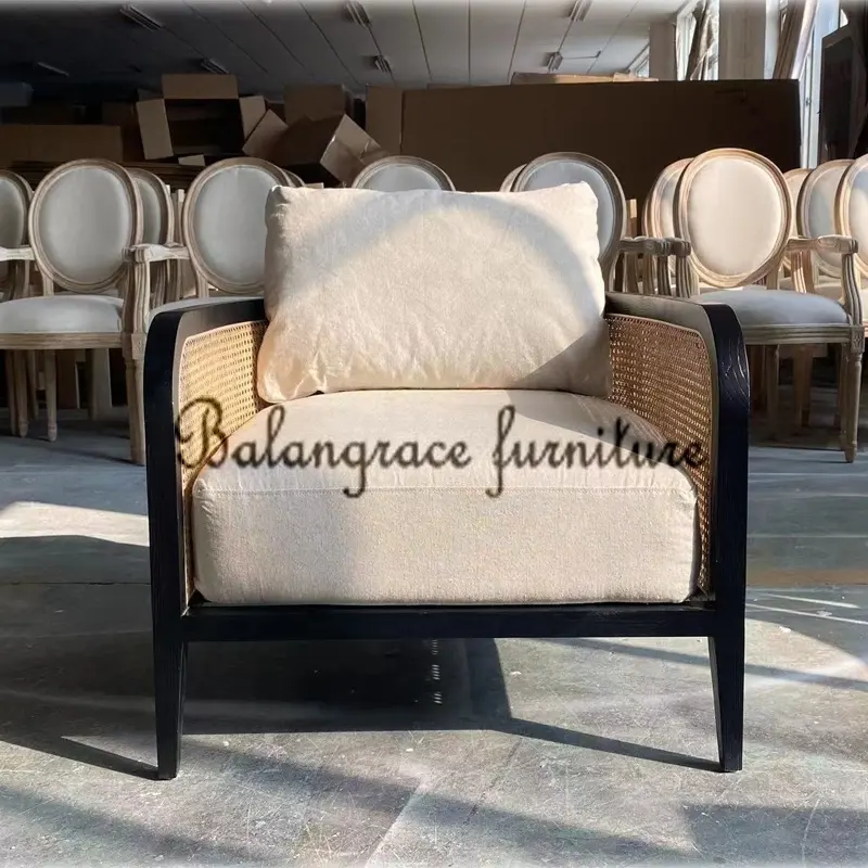 Современный стиль, высококачественная черная оправа с обивкой из ротанга для свадьбы, вечеринки, кресла, дивана