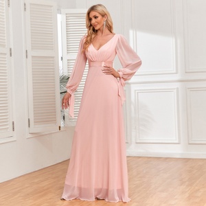 Robe longue de demoiselle d'honneur élégante en mousseline unie avec dentelle, écologique, à manches longues, pour femme, collection automne, vente en gros - Product Image 1