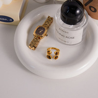 Gaovo Edelstahl Vintage Multi-Stein Breiter Ring für Damen Galvanisch Beschichteter Statement-Modeschmuck Geschenkkollektion