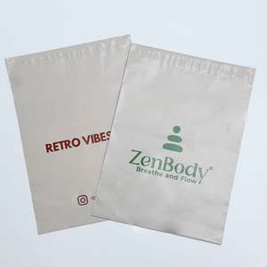 Sacs d'expédition noirs, polymailers mats rouges, sacs d'expédition mats bleu ciel, emballage personnalisé, sac express nude, personnalisé pour les vêtements - Product Image 6