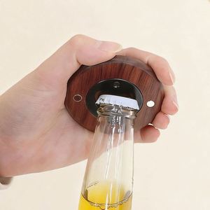 Abridor de Botellas Magnético de Madera Natural Premium, Gran Venta - Product Image 4