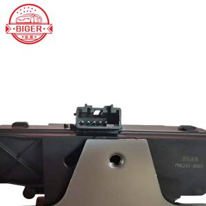 Interrupteur de serrure de coffre arrière pour <span class=keywords><strong>Ford</strong></span> <span class=keywords><strong>Focus</strong></span> 8M51R442A66AC 4M51N442A66AE 3M51R442A66AR 1920840 1760139 1570448 3M51R442A66AM - Product Image 2