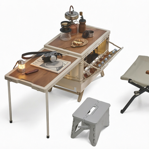 Table pliante multifonctionnelle pour le camping avec compartiment de rangement et plateau en bois pour une utilisation en extérieur - Product Image 1