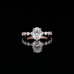 חצי נצח 2.5 מ "מ בועה 2.5ct d צבע אליפסה מבריק לחתוך moissanite טבעת אירוסין 18k עם הילה מוסתר - Product Image 1