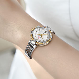 Orologi da <span class=keywords><strong>donna</strong></span> Top Luxury Fashion Diamond orologi da polso da <span class=keywords><strong>donna</strong></span> in acciaio inossidabile con cinturino in maglia d'<span class=keywords><strong>argento</strong></span> <span class=keywords><strong>orologio</strong></span> al quarzo femminile - Product Image 3