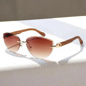 Gafas de Sol Cat Eye sin Marco, Montura de PC, Lentes TAC, UV400, Ligeras, Unisex, Protección Solar, Estilo Viaje - Product Image 2