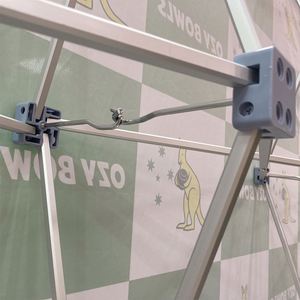 Support portable en X pour bannière pop-up avec cadre en aluminium et tissu polyester réutilisable pour salons professionnels, expositions et promotions en intérieur - Product Image 2