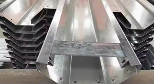 Jiapei longueur personnalisée à bas <span class=keywords><strong>prix</strong></span> système de collecte d'eau et de drainage <span class=keywords><strong>gouttière</strong></span> en acier galvanisé à chaud pour toit de serre - Product Image 6