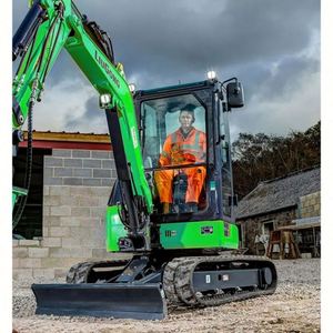 LiuGong 9027FE Electric Excavator 2.75 Ton Zero Fuel Costs 20.6kWh <b>Battery</b> 1.5H Fast Charge 0.08m3 Bucket Compact Micro Digger - Product Image 4