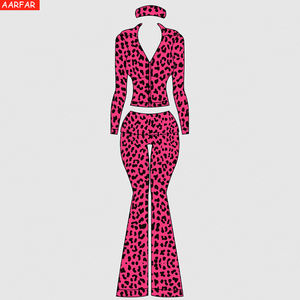 طقم قطعتين بنقشة الفهد للنساء، ملابس مصنعة حسب الطلب مع شعار مطرز، ملابس منزلية ورياضية بنقشة الفهد - Product Image 4