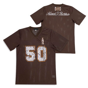 Maillot de football américain rose personnalisé, style streetwear, coupe ample, design en mesh par sublimation - Product Image 3