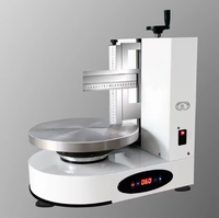 Machine automatique de glaçage et de distribution de crème pour gâteaux d'anniversaire, pains ronds et gâteaux au beurre