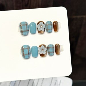 <span class=keywords><strong>เล็บ</strong></span>ปลอม<span class=keywords><strong>ลาย</strong></span>สก็อตสีเขียวเข้มเพ้นท์มือแบบพรีเมียม <span class=keywords><strong>ลาย</strong></span>ดอกไม้ 3 มิติ อะคริลิก  นำกลับมาใช้ใหม่ได้  รับทำโ<span class=keywords><strong>ล</strong></span>โก้ตามสั่ง - Product Image 4