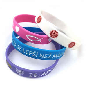 מותאם אישית לוגו גומי סיליקון <span class=keywords><strong>wristband</strong></span> אופנתי אירוע קסם פריט - Product Image 1