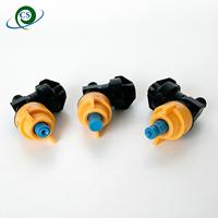 Buse durable pour les exploitations laitières 180 ° /360 °   Système de nettoyage des buses de refroidissement 1/4" PP anti-goutte à connexion rapide pour pulvérisation en élevage