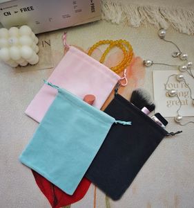 Bolsa de Joyería de Terciopelo Ecológica con Cordón, Personalizada con Logotipo, para Collares, Anillos y Pulseras, Impresión de Alta Calidad - Product Image 1