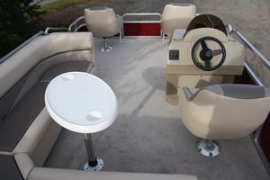 Neues Modell 2023: 7,0 m/23 Fuß Aluminium Angel- und Ausflugs-Pontonboote mit LED-Lichtleisten zum Verkauf - Product Image 3