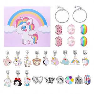 2025ใหม่ชุดสร้อยข้อมือแฟชั่นอินเทรนด์สำหรับผู้หญิงสีทองและสีโรสโกลด์พร้อมเสน่ห์สายรัดข้อมือสแตนเลสแบบปรับได้ - Product Image 4