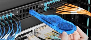 Kit d'outils professionnel de nettoyage de fibres optiques pour l'entretien des connecteurs et des équipements à face de connexion - Product Image 2