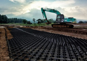 Géocell HDPE 50-300 mm écologique pour la mise <span class=keywords><strong>en</strong></span> forme des terrains paysagers à l'étranger, pavage flexible - Product Image 6
