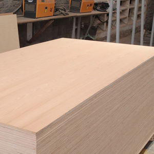 Panel de Madera Contrachapada Revestida con Chapa de Madera de Roble Blanco de Grado Mueble, Superficie Lisa y Lijada, Tablero Decorativo Hecho en Vietnam - Product Image 1